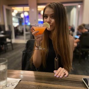 Meet your Posher, Haley